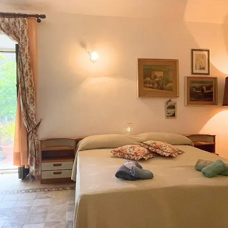 Hébergement de vacances 5 Min To Costa Smeralda - A Typical Sardinian House - Stazzo Lughente *