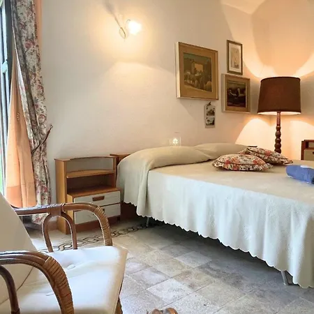 Stazzo Lughente A Typical Sardinian House * Cugnana