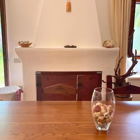 Stazzo Lughente A Typical Sardinian House Holiday home