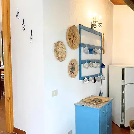 Stazzo Lughente A Typical Sardinian House * Cugnana