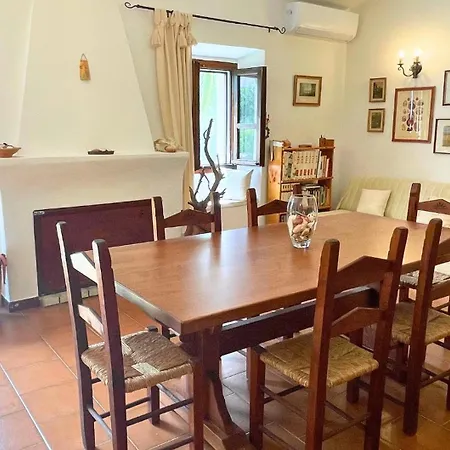 Stazzo Lughente A Typical Sardinian House