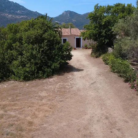 Holiday home 5 Min To Costa Smeralda - A Typical Sardinian House - Stazzo Lughente *