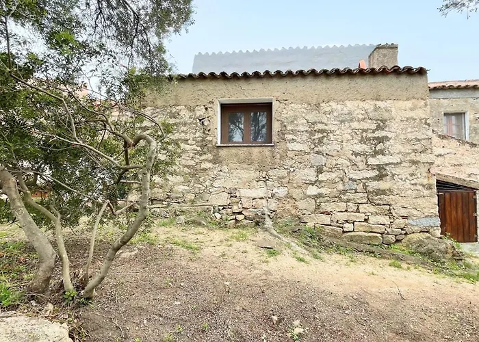 5 Min To Costa Smeralda - A Typical Sardinian House - Stazzo Lughente *