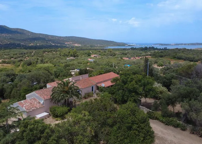 別荘 5 Min To Costa Smeralda - A Typical Sardinian House - Stazzo Lughente *